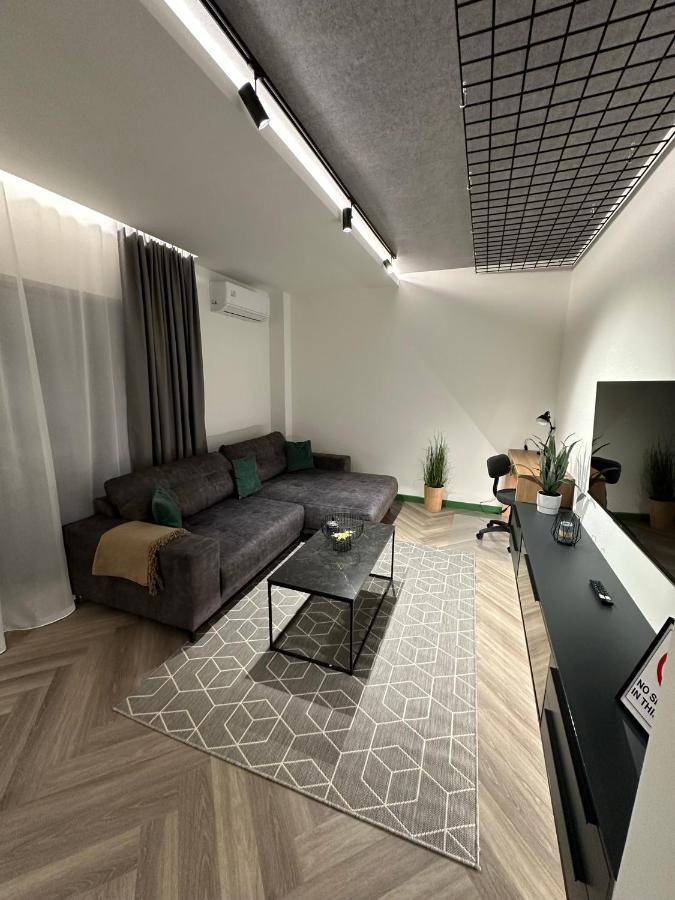 Luxury By The Lake Ap 28 Sibiu Exterior foto