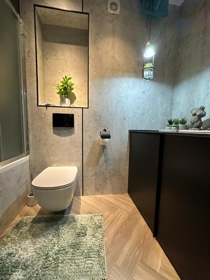 Luxury By The Lake Ap 28 Sibiu Exterior foto